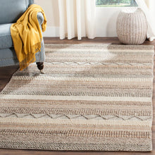 Load image into Gallery viewer, SAFAVIEH Handmade Natura Fanette Wool Rug - 9&#39; x 9&#39; Square - Beige
