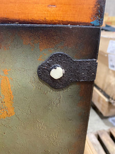 11"H x 15.75" W x 11.5" D Yandel Vintage Trunk 6339RR