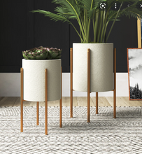 Load image into Gallery viewer, Stacia 2-Piece Metal Pot Planter
