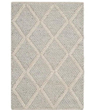 Load image into Gallery viewer, Natura Silver/Ivory 2 ft. x 3 ft. Geometric Area Rug Rectangle
