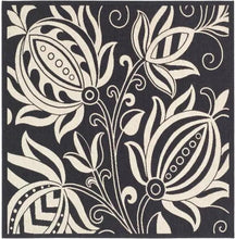 Load image into Gallery viewer, Courtyard Black/Sand 6 ft. x 7 ft. Square Border Indoor/Outdoor Area Rug
