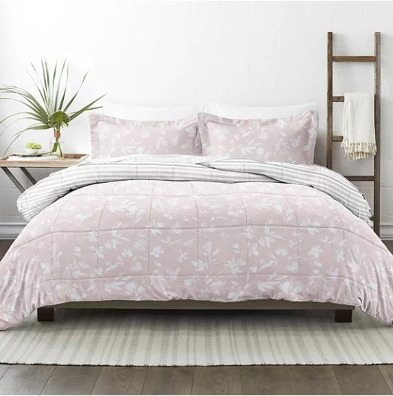 Home Collection Pressed Flowers Reversible Comforter Set, Twin