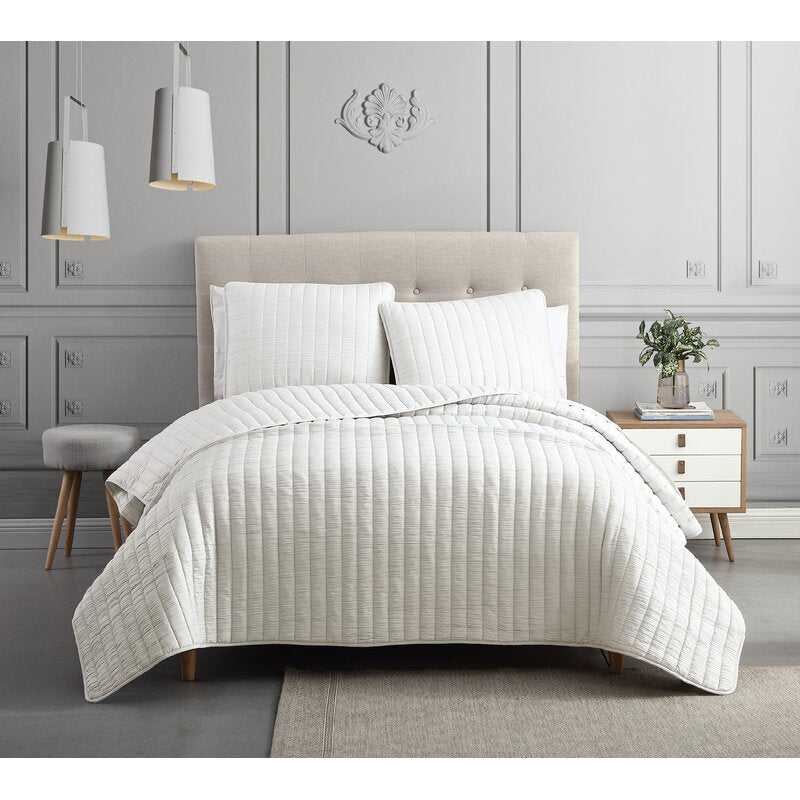 King Quilt + 2 Shams Ivory Seaforth Microfiber Reversible 3 Piece Quilt Set