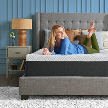 Load image into Gallery viewer, 12&quot; Medium Hybrid Mattress with CopperChill Technology, Full
