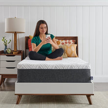 Load image into Gallery viewer, Sealy CopperChill 12&quot; Medium Memory Foam Mattress OG554
