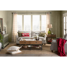 Load image into Gallery viewer, Shayna Square Pillow Cover GL878
