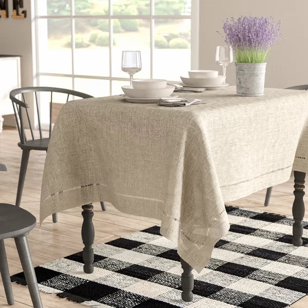 Silverlock Tablecloth 40 x 40