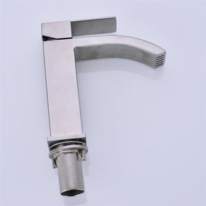 Single Hole Bathroom Faucet with Drain Assembly  CG45