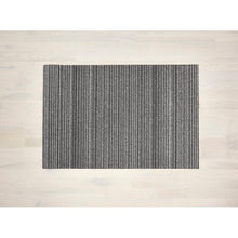 Load image into Gallery viewer, Gray Skinny Shag Non-Slip Outdoor Door Mat, 1&#39;6 x 2&#39;4
