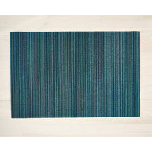 Load image into Gallery viewer, Skinny Stripe Shag Outdoor Door Mat, 2&#39; x 3&#39;
