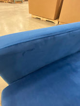 Load image into Gallery viewer, Hennes 57.87&#39;&#39; Velvet Loveseat
