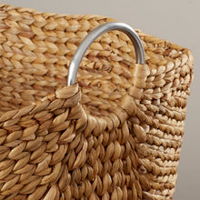 Load image into Gallery viewer, Superior Wicker Basket MRM2858
