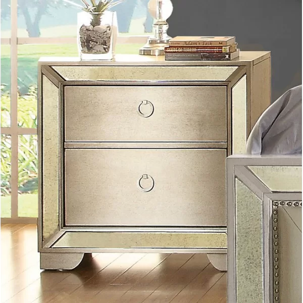 Susann 2 - Drawer Nightstand in Champagne