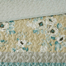 Load image into Gallery viewer, Full/Queen Coverlet + 2 Shams + 3 Pillows Green Tappen Reversible Coverlet Set SB1994
