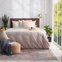 Load image into Gallery viewer, Teele 18&quot; Modern Pouf Ottoman 1272AH
