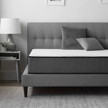 Load image into Gallery viewer, Newell 10&#39;&#39; Firm Hybrid Mattress, Full
