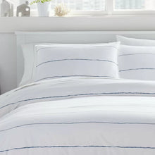 Load image into Gallery viewer, Tideline White/Blue Microfiber Reversible Modern &amp; Contemporary Duvet Cover Set twin
