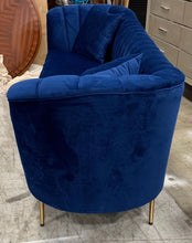 Load image into Gallery viewer, EGEND VANSEN  SOFA BLUE
