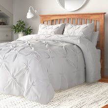 Load image into Gallery viewer, Ulloa Andover Mills Comforter Set 2219CDR/GL
