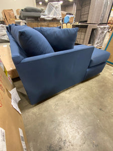 110" Wide Sofa & Chaise 6600RR