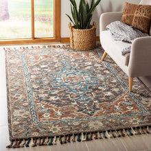 Load image into Gallery viewer, Vahakn Oriental Handmade Tufted Wool Area Rug in Charcoal/Light Brown, Rectangle 8&#39; x 10&#39;
