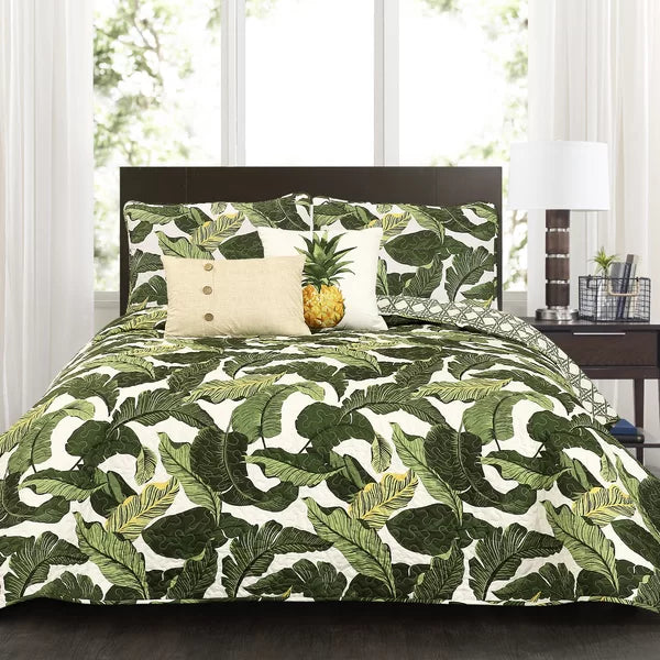 Vandiver Green Microfiber Reversible Coastal 5 Piece Quilt Set queen