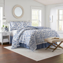 Load image into Gallery viewer, Veronique Reversible Comforter Set MRM308
