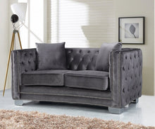 Load image into Gallery viewer, Veun 64&quot; Velvet Square Arm Loveseat
