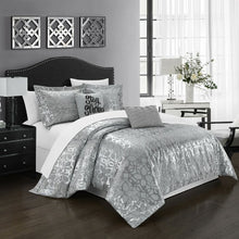 Load image into Gallery viewer, Twin Comforter + 1 Sham + 2 Throw Pillows Gray Vogelsang Percale Comforter Set
