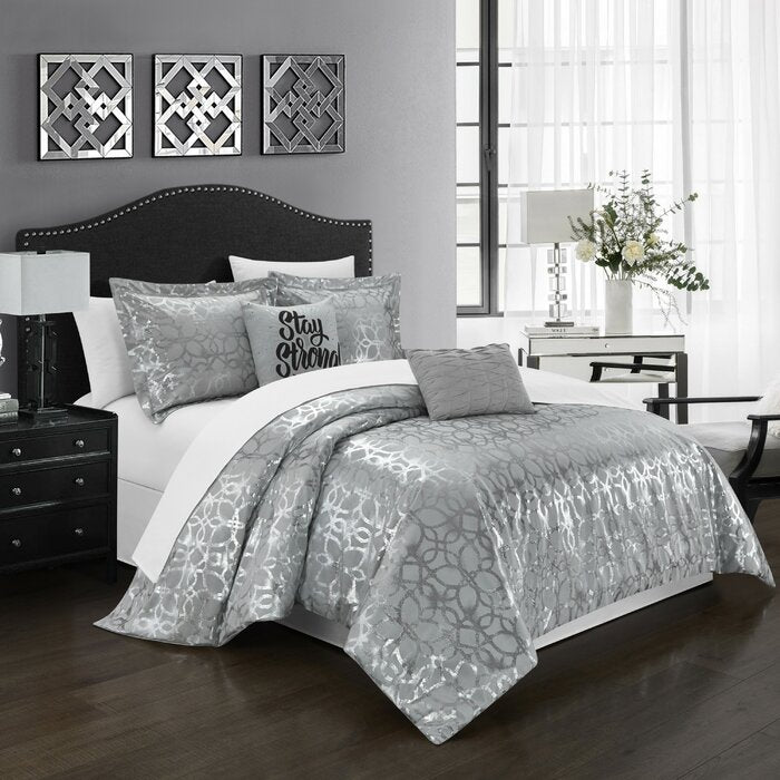 Twin Comforter + 1 Sham + 2 Throw Pillows Gray Vogelsang Percale Comforter Set