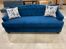 Load image into Gallery viewer, Beverly 85&#39;&#39; Recessed Arm Sofa with Reversible Cushions 7311RR-OB

