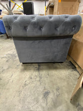 Load image into Gallery viewer, Hilaire 90&#39;&#39; Velvet Rolled Arm Sofa #1
