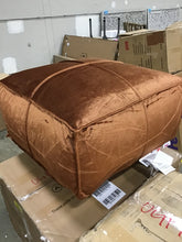 Load image into Gallery viewer, Mariya 24&#39;&#39; Wide Velvet Square Pouf Ottoman
