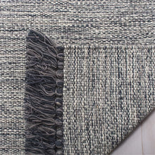 Load image into Gallery viewer, Waloo Chevron Handmade Flatweave Area Rug in Gray 3&#39; x 5&#39;
