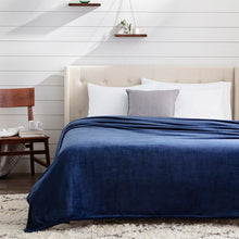 Load image into Gallery viewer, Queen Navy Wayfair Basics Fleece Blanket
