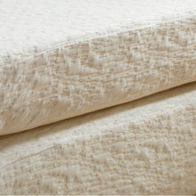 Load image into Gallery viewer, Wayfair Sleep 8” Medium Firm Memory Foam Mattress 3763RR
