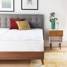 Load image into Gallery viewer, 3&quot; Down Alternative Mattress Topper, King
