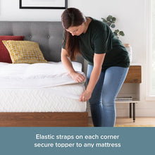 Load image into Gallery viewer, 3&quot; Down Alternative Mattress Topper, King
