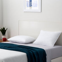 Load image into Gallery viewer, 30&#39;&#39; W Queen Polyester/Polyfill Medium Support Pillow (Set of 2)

