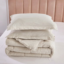 Load image into Gallery viewer, Queen Comforter + 2 Standard Shams Camel Whinney Pre-washed Microfiber Reversible 3 Piece Comforter Set
