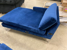 Load image into Gallery viewer, 118.89&quot; Wide Velvet Sofa &amp; Chaise
