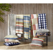 Load image into Gallery viewer, Yakima Valley Blue Standard Cotton 136 TC Reversible Farmhouse / Country Quilt Set, EC1170
