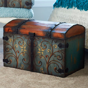 11"H x 15.75" W x 11.5" D Yandel Vintage Trunk