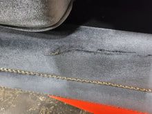 Load image into Gallery viewer, Veun 86.5&quot; Velvet  Sofa
