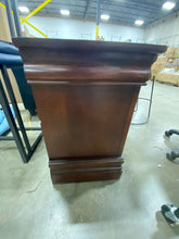 Load image into Gallery viewer, Liberty Carriage Court Mahogany Night Stand
