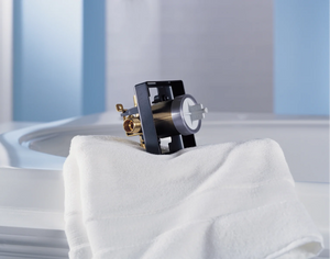 Delta Universal Mixing Rough-In Valve with 1/2" NPT Male thread with 1/2" C.W.T Female Sweat - Box Model