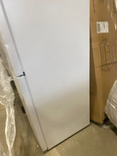 Load image into Gallery viewer, 26&quot; Top Freezer 10.1 cu. ft. Energy Star Refrigerator 5347RR
