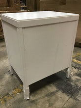 Load image into Gallery viewer, Rushville 23&#39;&#39; Tall 3 - Drawer Nightstand
