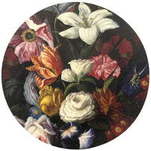 Load image into Gallery viewer, Guerlin Splender, 16&quot; Round Pebble Placemats, Set of 4
