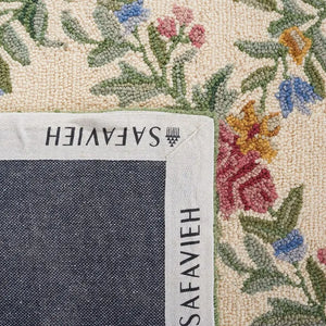 2'6" x 6  Rug